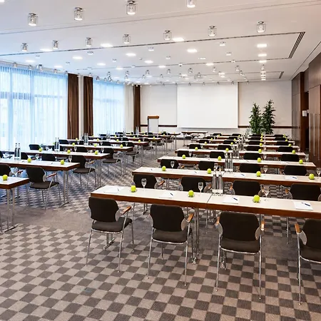 Dorint An der Kongresshalle Augsburg by Sunday Hotels-2