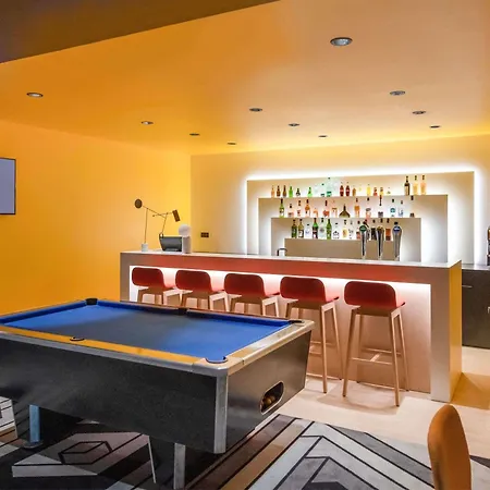 Ibis Styles Avignon Sud-2