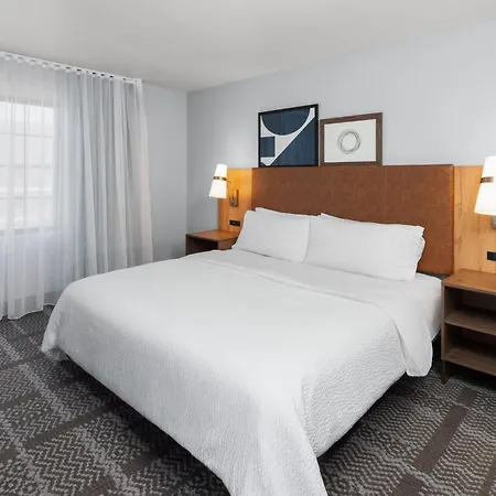 Staybridge Suites Lansing-Okemos By Ihg-2