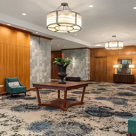 Embassy Suites By Hilton Atlanta At Centennial Olympic Park-3