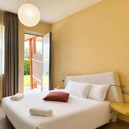 Ibis Styles Catania Acireale-2
