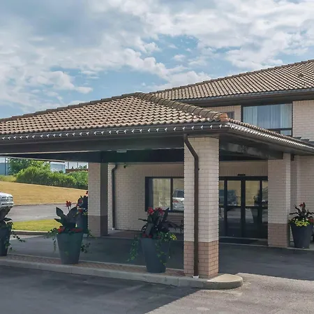 Comfort Inn Trenton-3