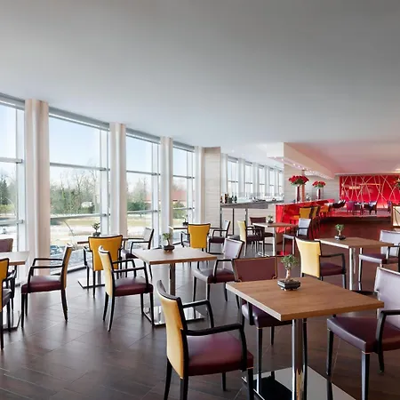Sheraton Milan Malpensa Airport Hotel & Conference Centre-3
