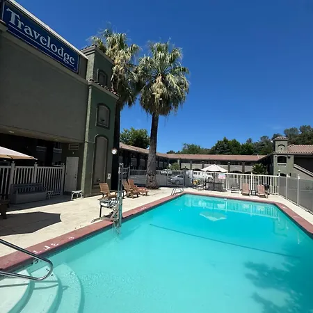 Travelodge By Wyndham Redding Ca-2