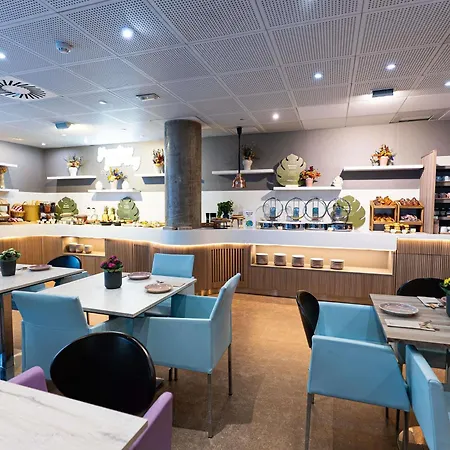 Novotel Suites Malaga Centro-3