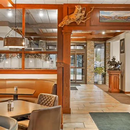 Best Western Plus Grantree Inn-2