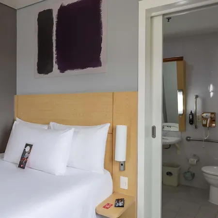 Ibis Hermosillo-3