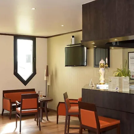 Hôtel Ibis Nevers-3