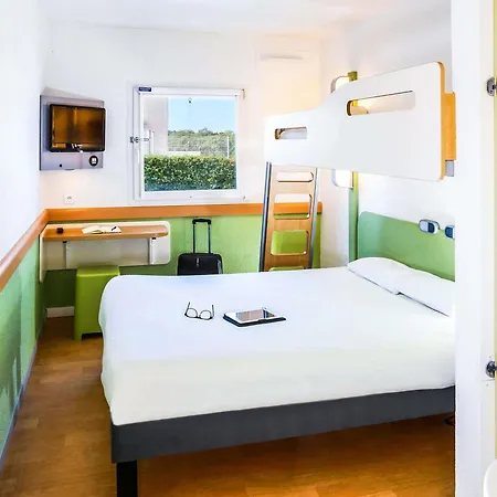 Ibis Budget Marseille Vitrolles-2