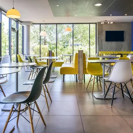 Ibis Budget Archamps Porte de Genève-2