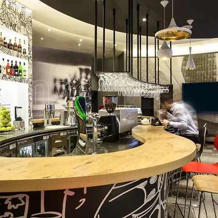 Ibis Yerevan Center-2