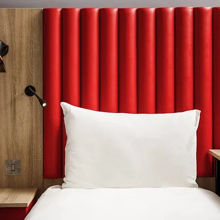 Ibis Styles London Ealing-2