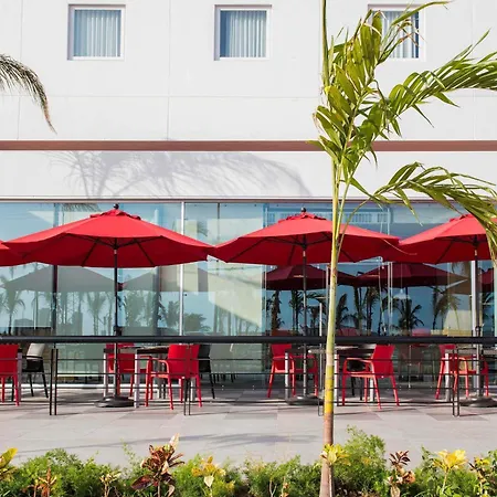 Ibis Mazatlan Marina-3