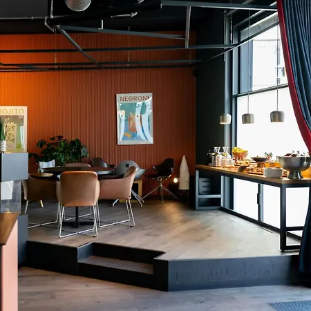 Moxy Brussels City Center-3