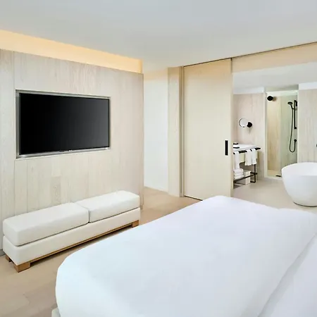 The Pearle Hotel & Spa, Autograph Collection-2