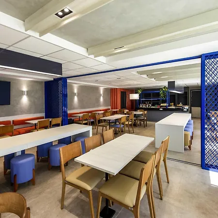 Ibis Budget Recife Jaboatao-3