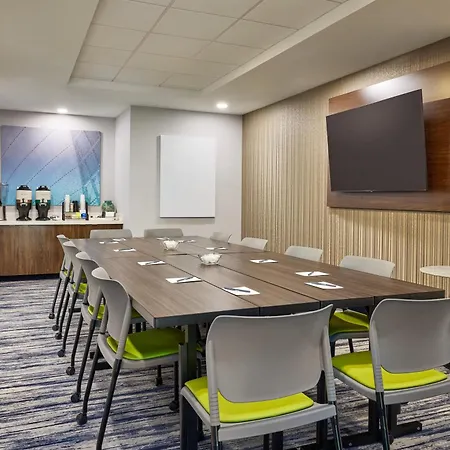 Springhill Suites By Marriott Chesterfield-2
