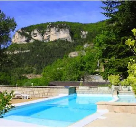 Hotel De La Jonte-2