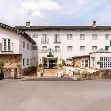 Airport Inn Manchester-3