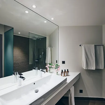 Hotel Des Voyageurs Boutique-2