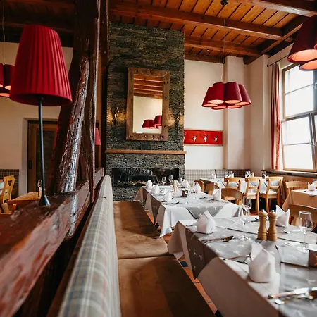 Hotel Hirsch-3