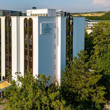 Atrium Im Park Hotel Regensburg-3