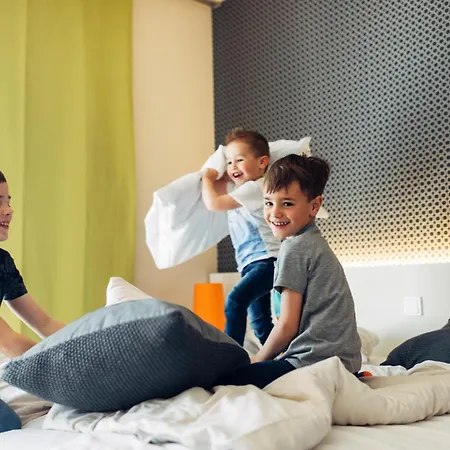 Harry'S Home Hart Bei Graz Hotel & Apartments-2