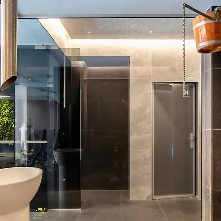 Hotel Cote Cour-2