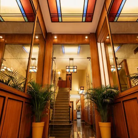 Hotel De La Poste-3