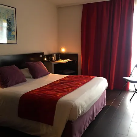Brit Hotel Golfhotel Saint Samson-2
