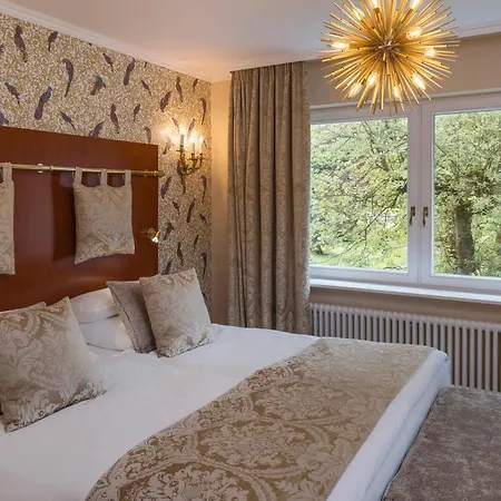 Parkhotel Adler-2