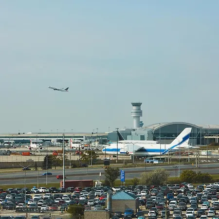 Toronto Airport Marriott Hotel-3