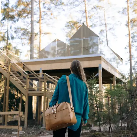 Kosta Lodge-2