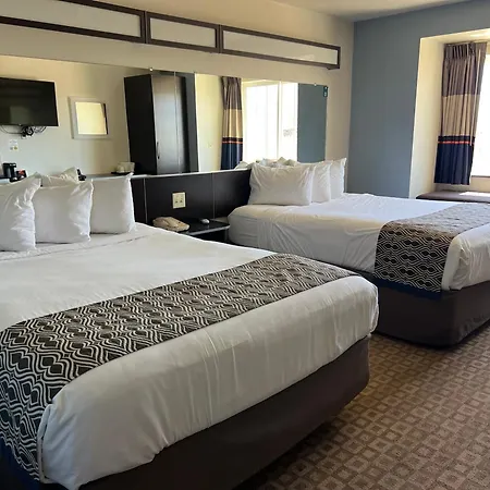 Microtel Inn & Suites By Wyndham Klamath Falls-2