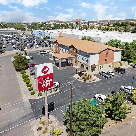 Best Western Plus The Four Corners Inn-2