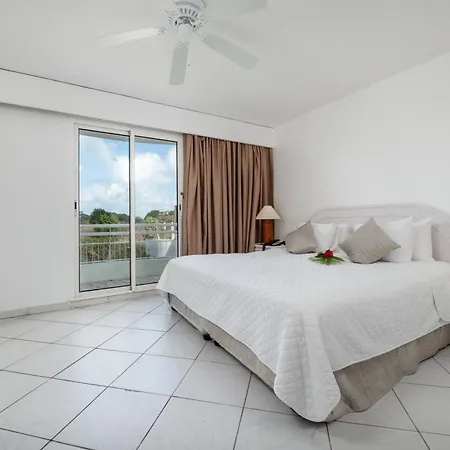 Sapphire Beach Club Resort-2