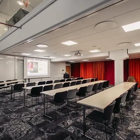 Best Western Malmo Arena Hotel-3