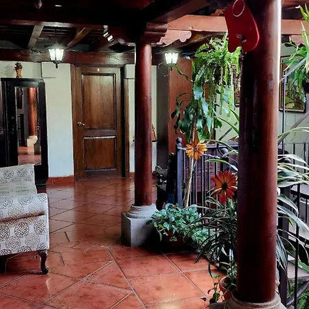 Hotel Real Antigua-3