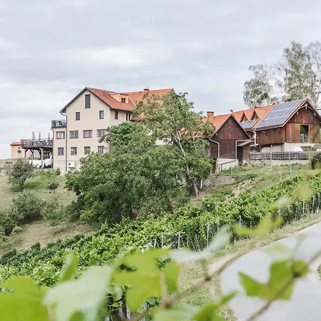 Weingut Peter Grill-3