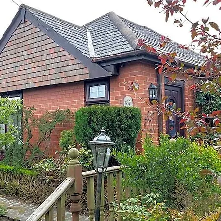 Hollingworth Lake Guest House Room Only Accommodation-3