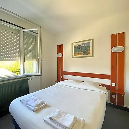 Hotel du Centre Lucé Chartres-3