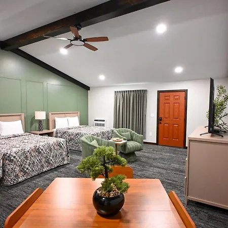 Benton Motel-3