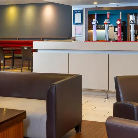 Holiday Inn Express Warwick - Stratford-Upon-Avon By Ihg-2