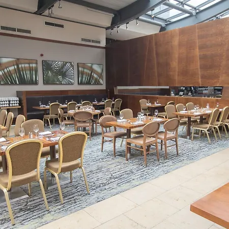 Voco Sheffield By Ihg-2