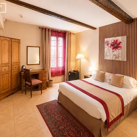 Hôtel D'Aragon - Place de la Comédie --2