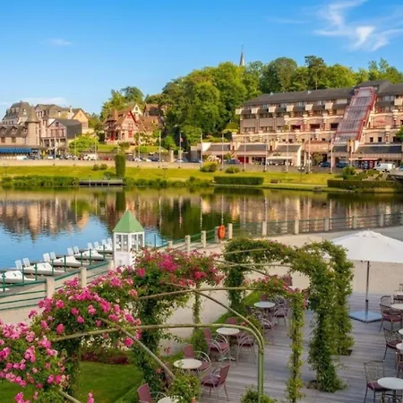 Hôtel Spa Du Béryl-3