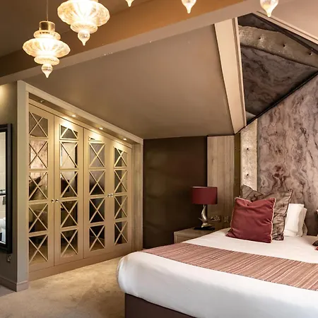 Red Hall Hotel-3