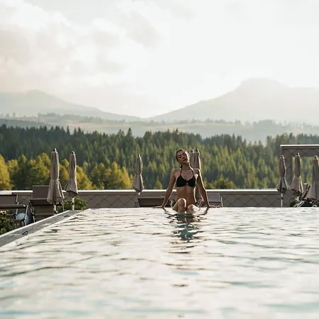 Sporthotel Obereggen-3