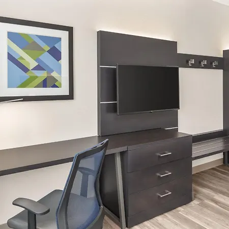 Holiday Inn Express & Suites - Hardeeville-Hilton Head By Ihg-2