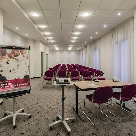 Hotel Ibis Milano Malpensa-2